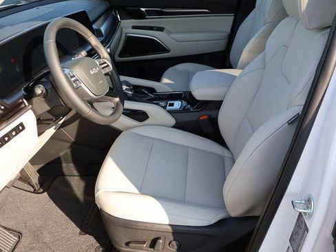 New 2025 Kia Telluride S image 38