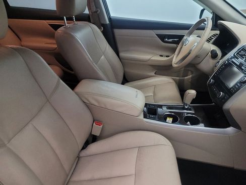 Used 2015 Nissan Altima 2.5 SL w/ Technology Package image 21