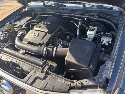 Used 2015 Nissan Frontier SV w/ SV Value Truck Package image 23