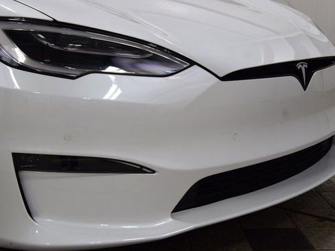 Used 2021 Tesla Model S Plaid image 13