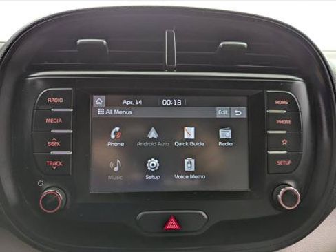 Used 2020 Kia Soul LX FWD image 27