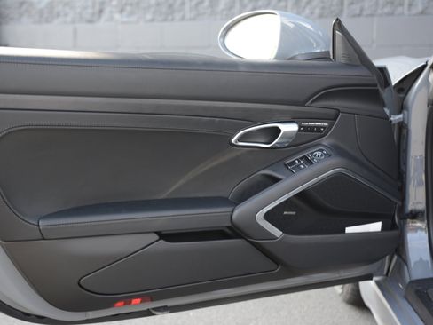 Certified 2024 Porsche 718 Boxster GTS RWD image 13