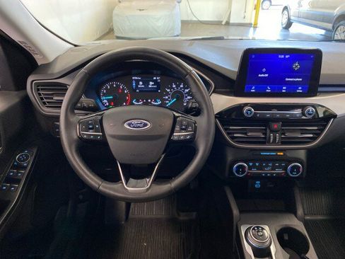 Used 2022 Ford Escape SE w/ Convenience Package AWD/4WD image 13
