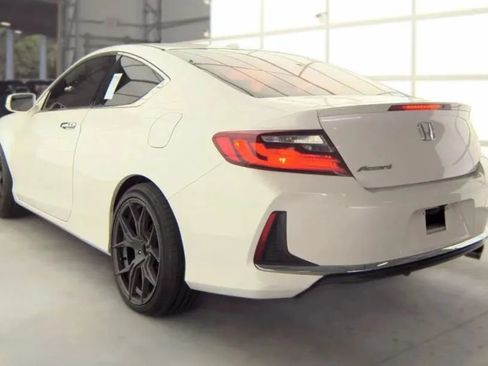 Used 2017 Honda Accord EX-L image 4