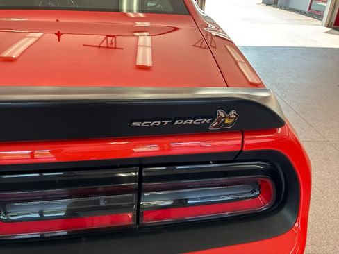 Used 2021 Dodge Challenger R/T Scat Pack w/ Dynamics Package RWD image 25