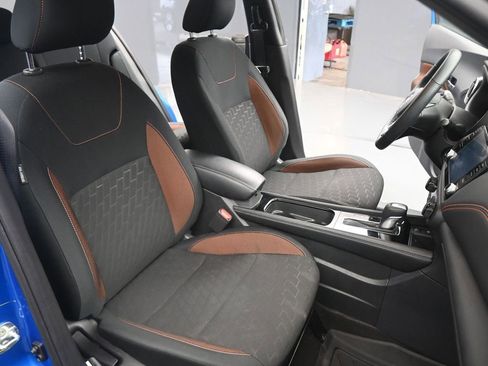 Used 2024 Nissan Kicks SR w/ Exterior Package image 20