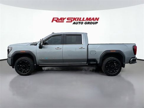 Used 2024 GMC Sierra 2500 Denali Ultimate w/ Max Trailering Package image 4