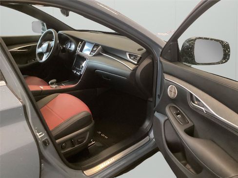 Used 2023 INFINITI QX55 Sensory w/ Lighting Package AWD/4WD image 14