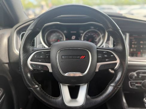 Used 2016 Dodge Charger R/T Scat Pack w/ Beats Audio Group RWD image 26