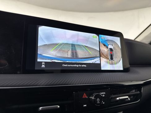 New 2026 Nissan Kicks SR w/ Cold Weather Package image 9