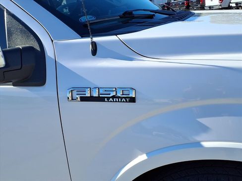 Used 2018 Ford F150 Lariat w/ Equipment Group 502A Luxury image 11