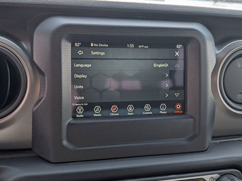 Used 2023 Jeep Wrangler Unlimited w/ Cold Weather Group image 40