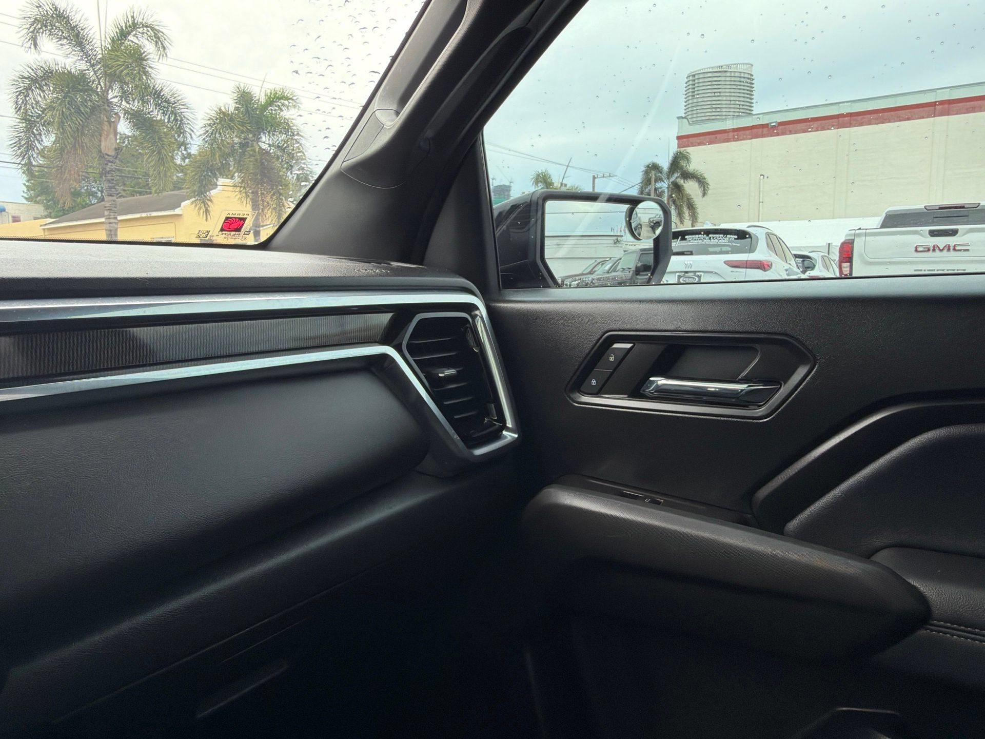 Used 2024 GMC Canyon Elevation RWD image 19