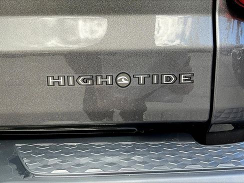 New 2025 Jeep Gladiator Sport image 12