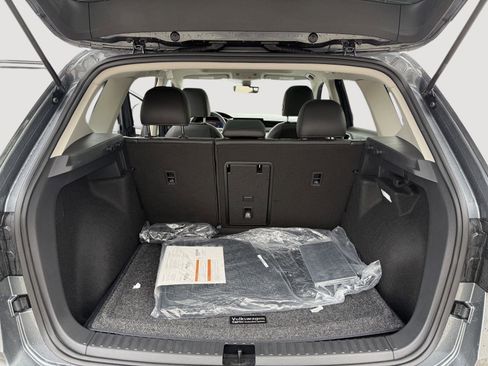 New 2026 Volkswagen Taos SEL image 11