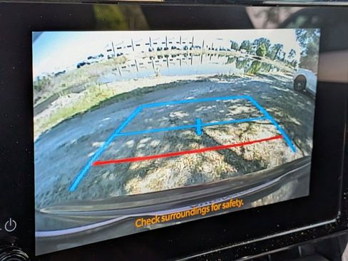 Used 2023 Toyota Corolla LE image 7