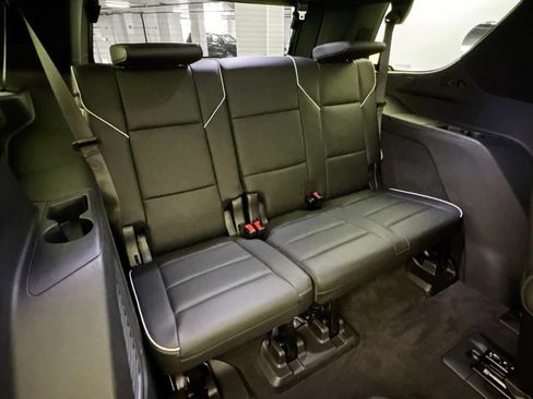 Used 2023 Cadillac Escalade Sport w/ LPO, ONYX Package RWD image 27