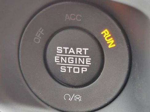 New 2026 Jeep Gladiator Sport AWD/4WD image 6