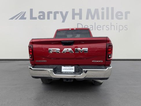 New 2025 RAM 2500 Big Horn image 7