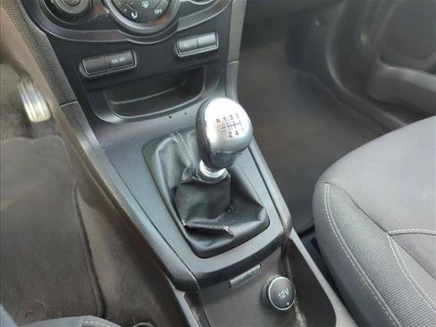 Used 2015 Ford Fiesta ST image 18
