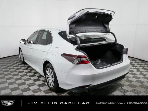 Used 2024 Toyota Camry LE FWD image 29