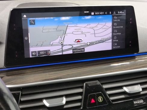 Used 2020 BMW 530i xDrive w/ Convenience Package image 31