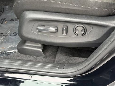 Certified 2024 Honda CR-V EX image 24