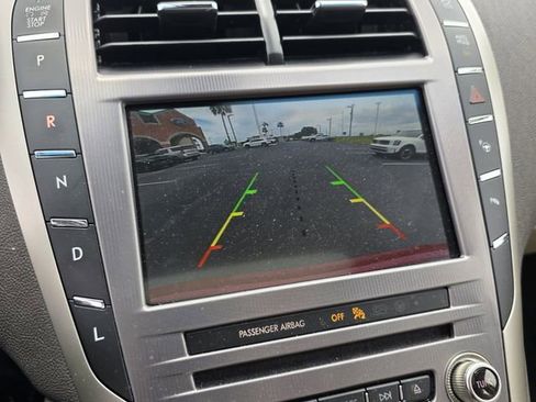 Used 2020 Lincoln MKZ Reserve w/ Elements Package FWD image 19