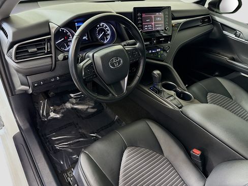 Used 2024 Toyota Camry SE FWD image 22