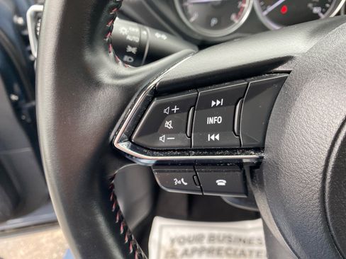 Used 2023 MAZDA CX-5 Carbon Edition image 17