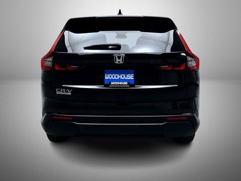 Used 2025 Honda CR-V LX image 6