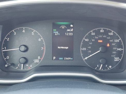 Used 2024 Toyota Corolla SE image 16