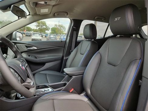 New 2026 Buick Encore GX Sport Touring w/ Comfort Package image 8