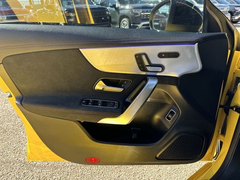 Used 2022 Mercedes-Benz CLA 35 AMG 4MATIC image 29