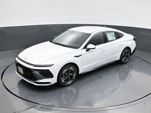 New 2026 Hyundai Sonata SEL image 13