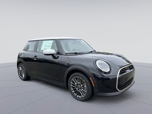New 2026 MINI Cooper 2-Door Hardtop FWD image 7