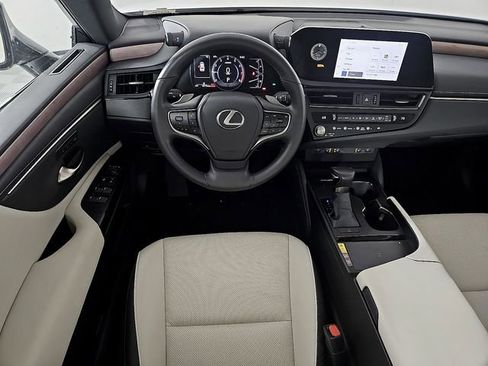 Certified 2025 Lexus ES 350 w/ Premium Package image 13