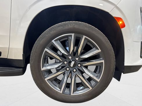 Used 2024 Cadillac Escalade Sport image 59