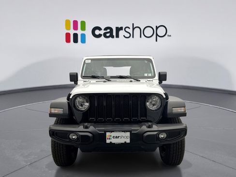 Used 2022 Jeep Wrangler Sport image 8
