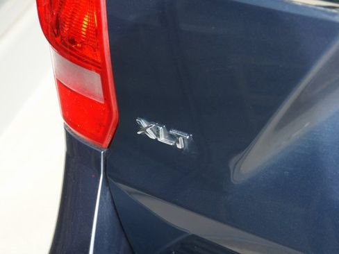 Used 2020 Ford Expedition XLT w/ Equipment Group 202A image 10