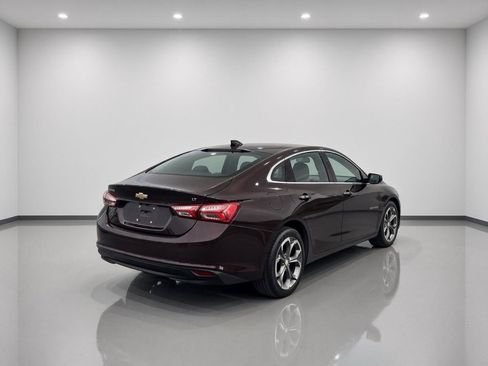 Used 2021 Chevrolet Malibu LT FWD image 6