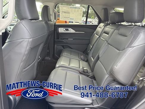 New 2026 Ford Explorer Active w/ Active Comfort Package RWD image 13