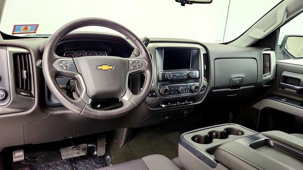 Used 2018 Chevrolet Silverado 1500 LT w/ All Star Edition AWD/4WD image 12