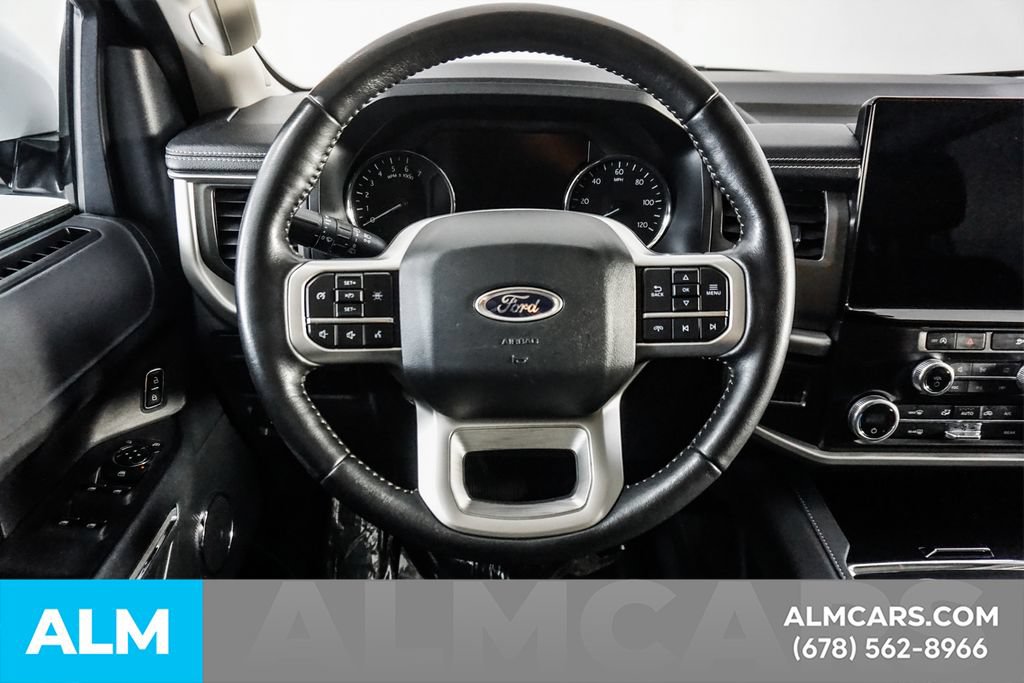 Used 2024 Ford Expedition XLT RWD image 27