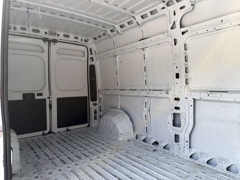 Used 2023 RAM ProMaster 2500 FWD image 24