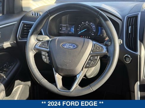 Certified 2024 Ford Edge SEL image 16