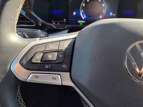 Used 2022 Volkswagen Taos S w/ IQ Drive S Package image 17