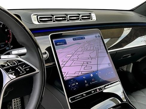New 2025 Mercedes-Benz S 580 4MATIC Sedan image 10