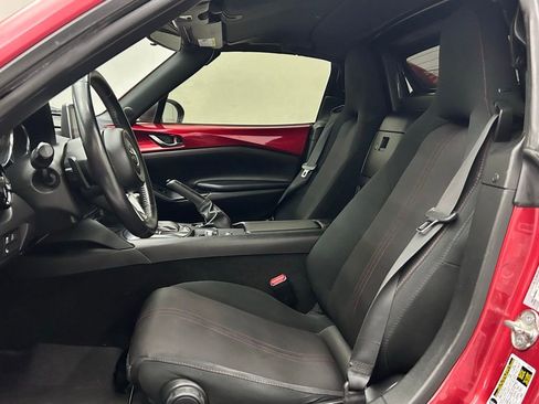 Used 2017 MAZDA MX-5 Miata RF Club image 17
