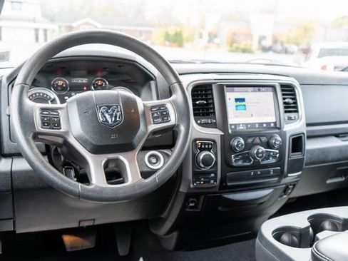 Used 2022 RAM 1500 Classic Warlock w/ Electronics Group AWD/4WD image 11